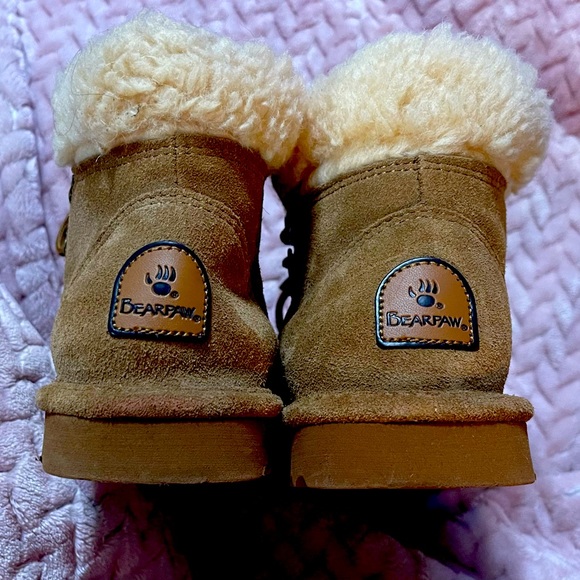 Bearpaw women’s shoes - Picture 5 of 5